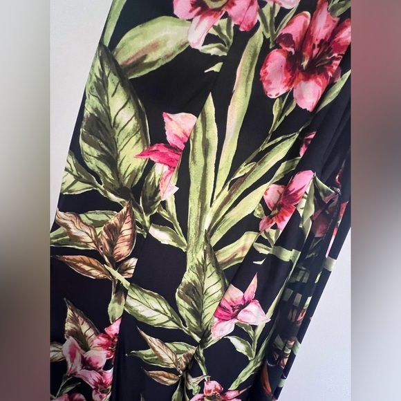 Rachel Roy Floral Print Halter Dress - Picture 10 of 11